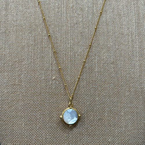Susan Shaw: Mother of Pearl Round on Small Paperclip Chain Necklace