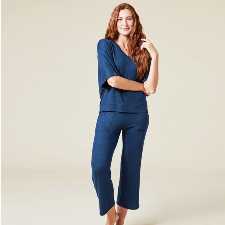 Dream Relaxed V-neck with Capri Lounge Set - Midnight Blue