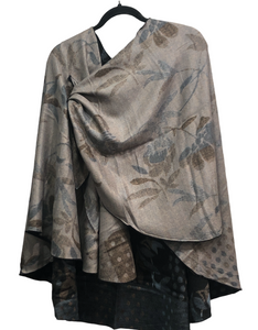 Cashmere Reversible "Buckle" Shawl Code:14